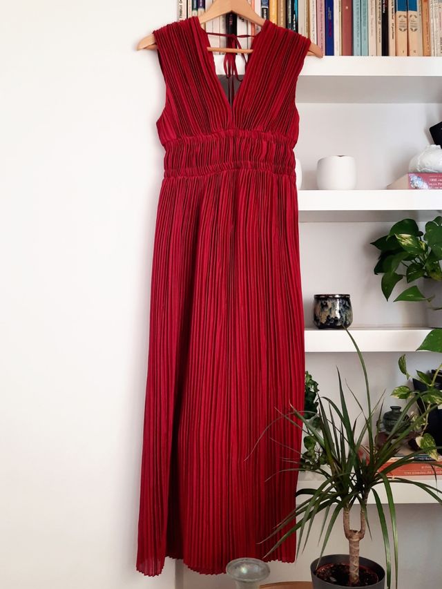 Vestido plisado rojo Mango