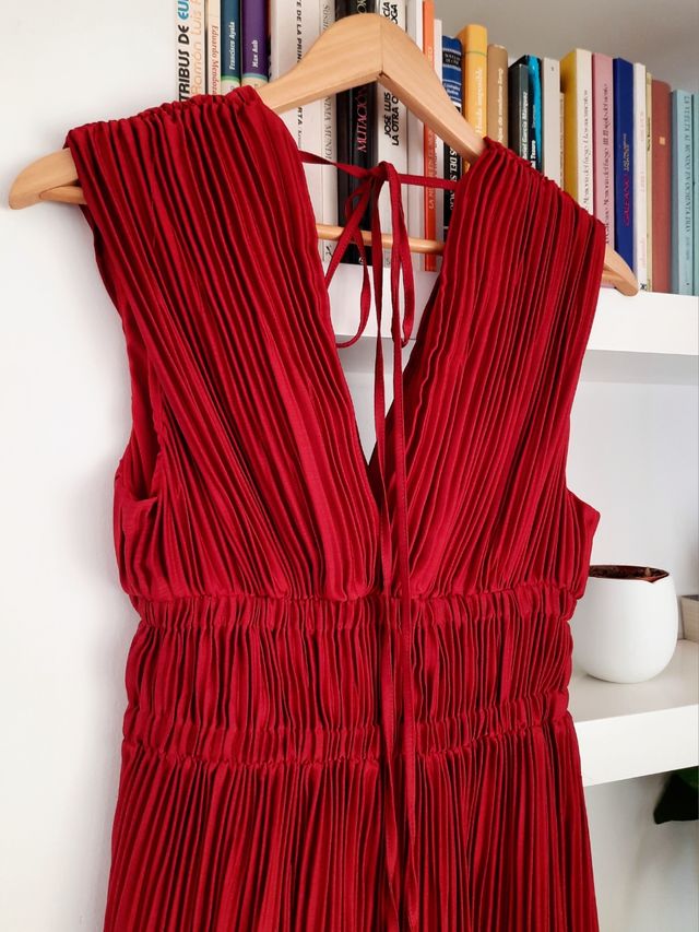 Vestido plisado rojo Mango