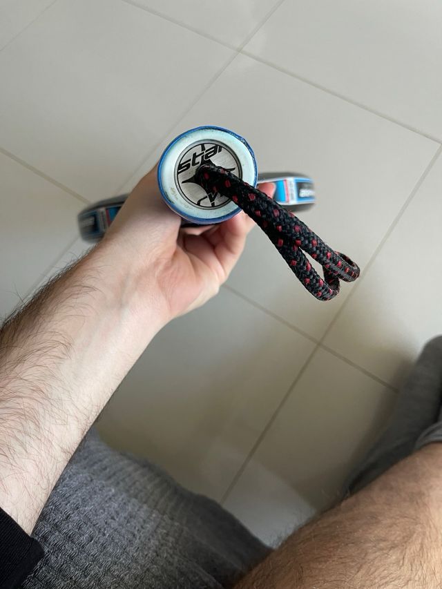 PALA DE PADEL CARBON BRAVA 8.2 SOFT