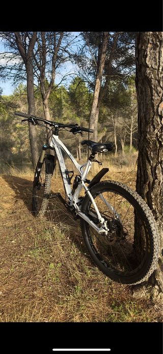 Bicicleta MTB Doble Suspensión