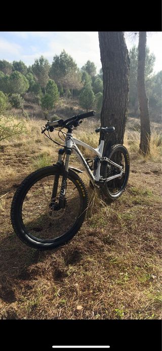 Bicicleta MTB Doble Suspensión