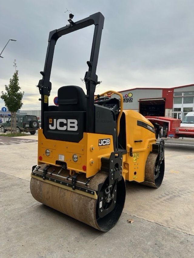 Rodillo compactador JCB CT260-120
