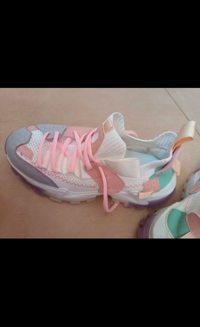 Zapatillas color block 