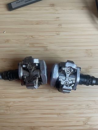 Pedales automaticos shimano