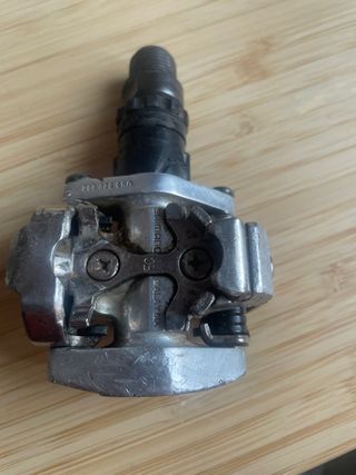 Pedales automaticos shimano