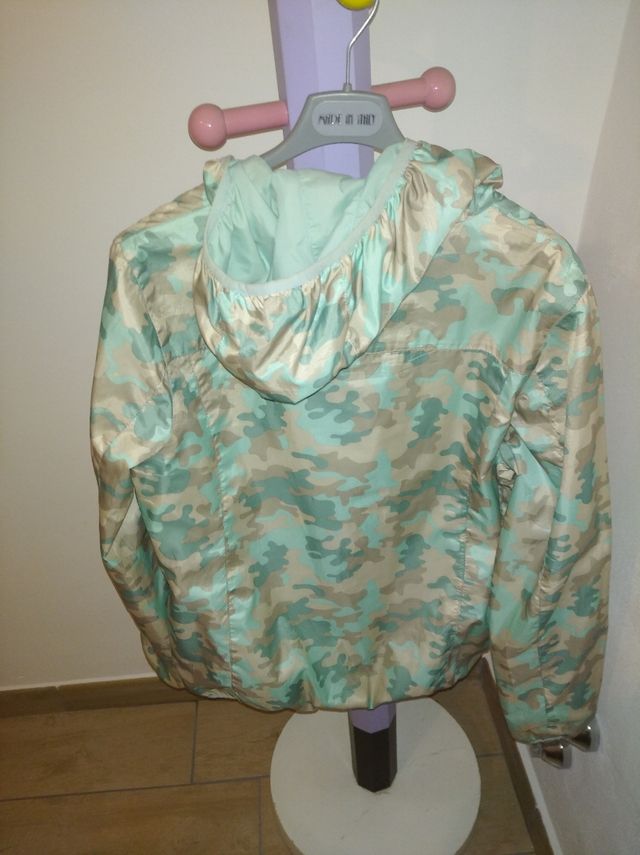 Giacca a vento verde acqua