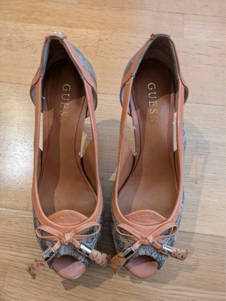 Zapatos GUESS
