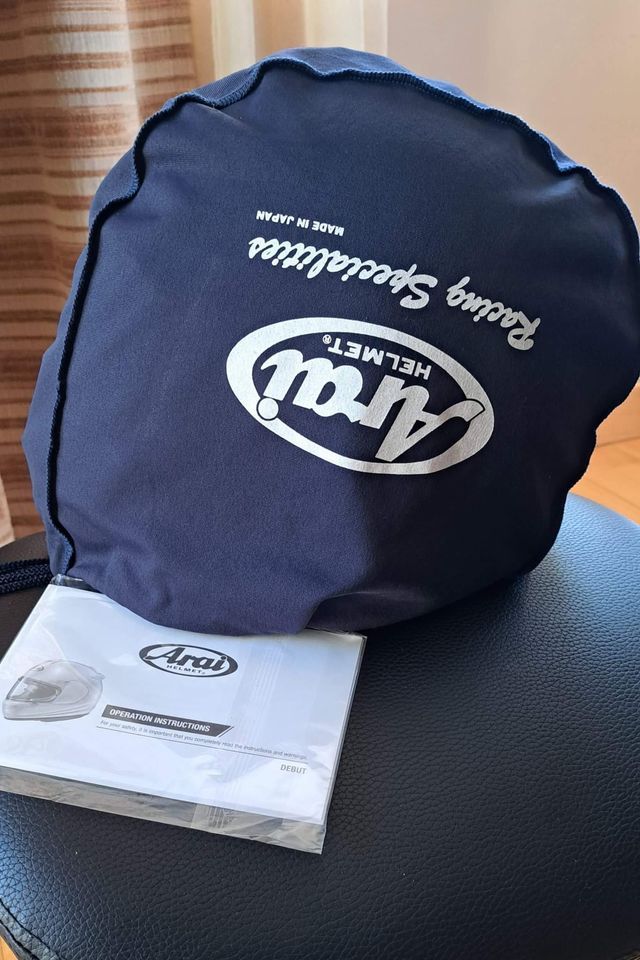 Capacete Arai Debut - Como Novo