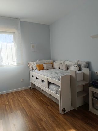 CAMA NIDO INFANTIL y CAJONERA ALTA