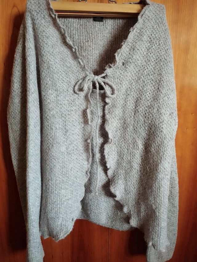 Conjunto cárdigan + interior punto.