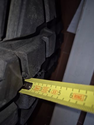 GOMME ARTIGLIATE PER FUORISTRADA