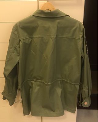 Casaca verde Space Flamingo by Paula Echevarria