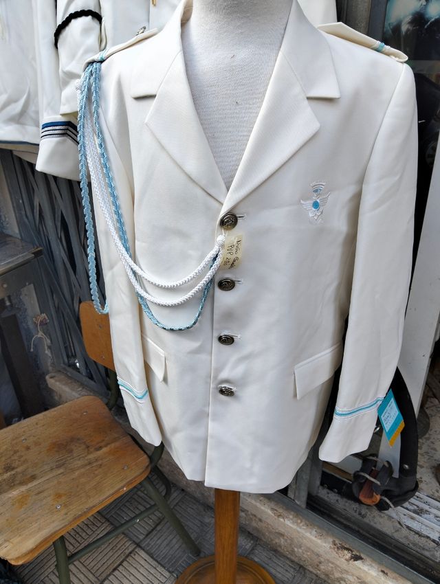 Trajes liquidacion PRIMERA COMUNIÓN