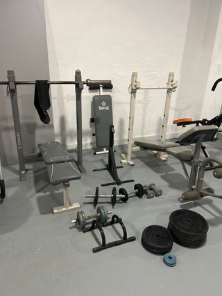 Gimnasio, mancuernas, maquinas,etc..