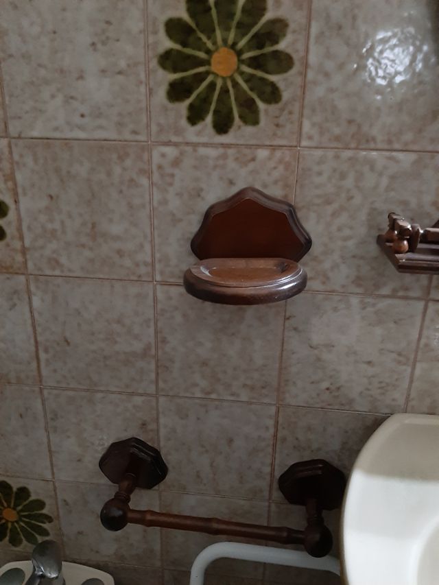 Arredo bagno legno massello