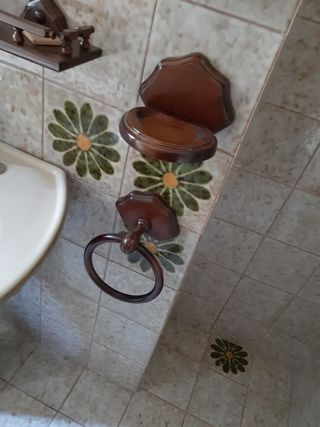 Arredo bagno legno massello 