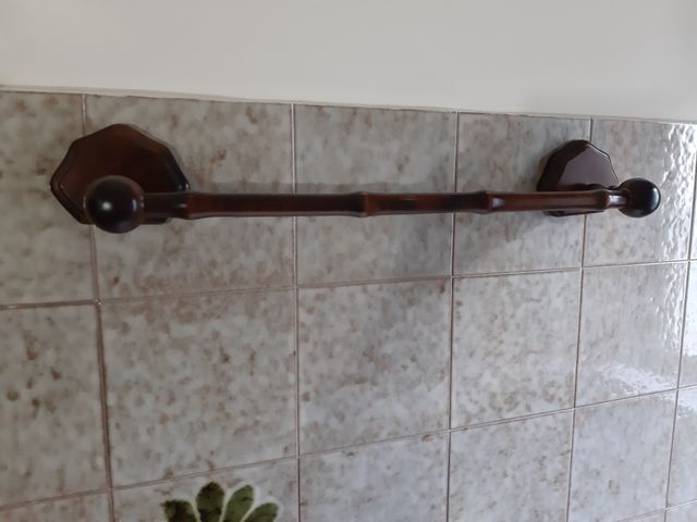 Arredo bagno legno massello