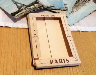 Sei libricini turistici vintage.