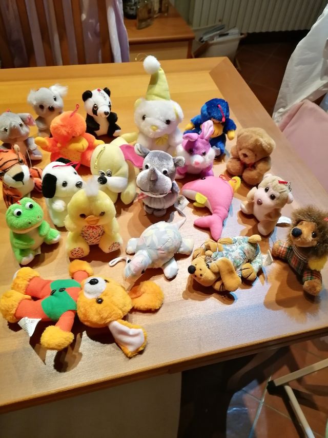 Stock 20 pupazzetti assortiti