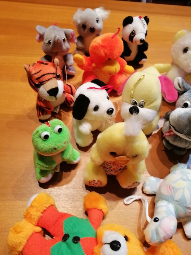 Stock 20 pupazzetti assortiti