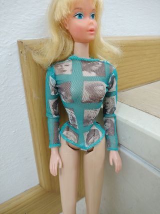 Barbie body Hollywood nails