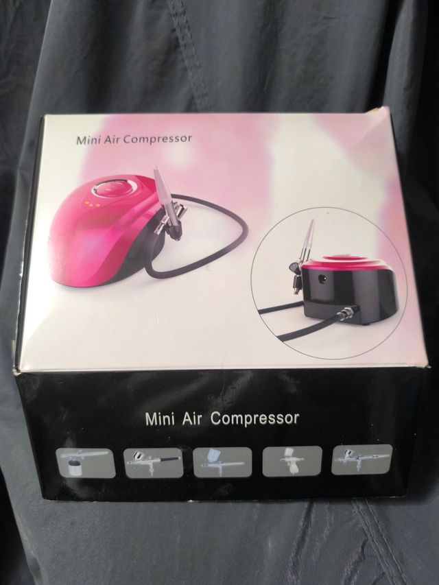 Mini compressore per unghie