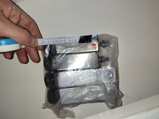 Escritorio / mesa IKEA MICKE blanco (73x50x75 cm)