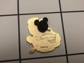 Pin Disney Bella y Bestia