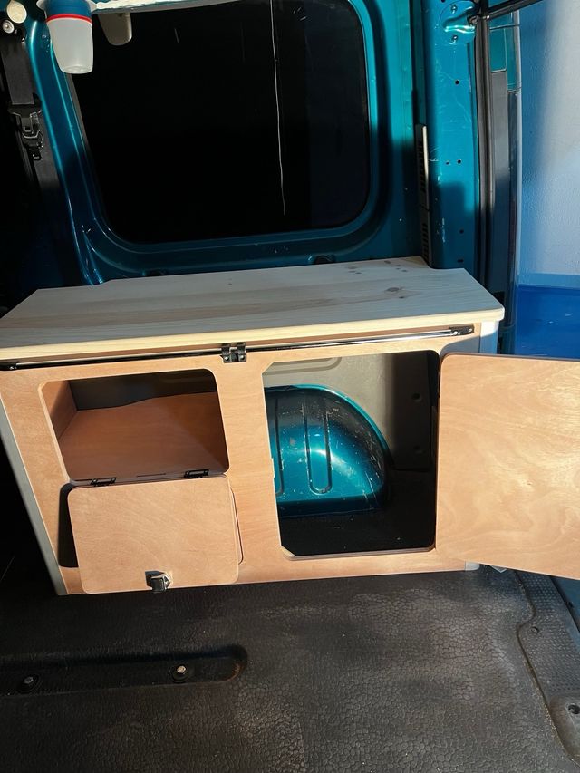 Muebles camper “Opel Vivaro”