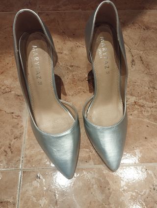 Zapatos stilettos plateados  Marypaz 