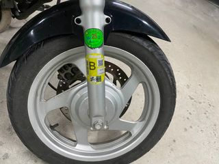 Moto Kymco Venox 250 + recambios