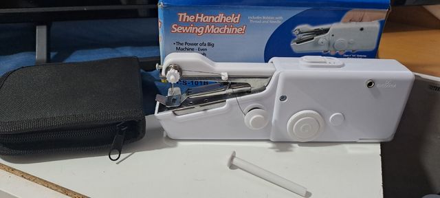 Maquina de coser portátil 