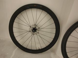 Ruedas Gravel Shimano WH-RX570-TL GRX Disc