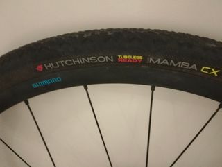 Ruedas Gravel Shimano WH-RX570-TL GRX Disc