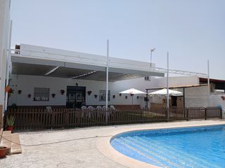 Alquiler de chalet con piscina