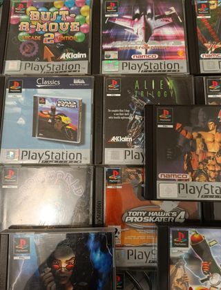 Giochi ESP PAL per PS1 Platinum