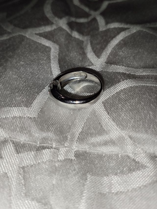 Anillo de Plata y circonita