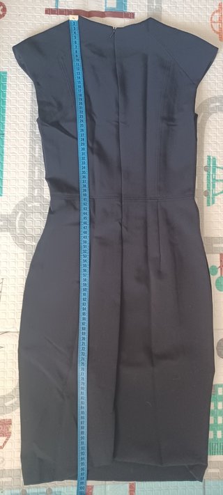Vestido muy bonito de Massimo Dutti