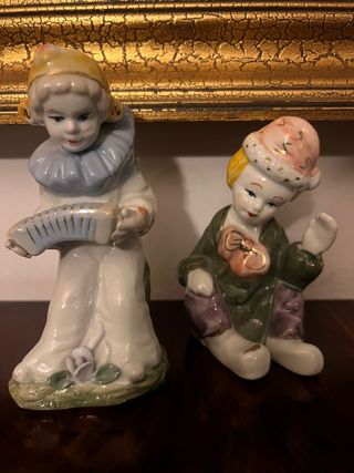 Dos figuras de porcelana
