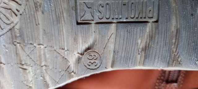 Zapatos abotinados Pikolinos 39 marrón