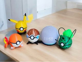 Stand Pokeball Echo Dot 4 o 5