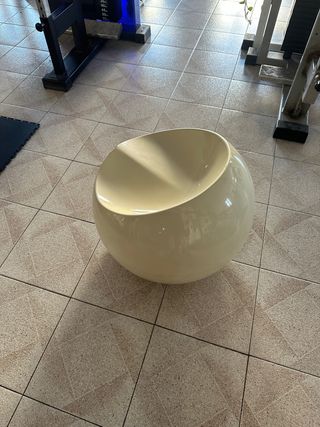 Pouf in poliestere in buone condizioni