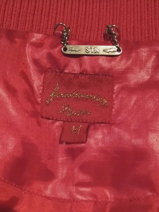 Stradivarius Chamarra roja