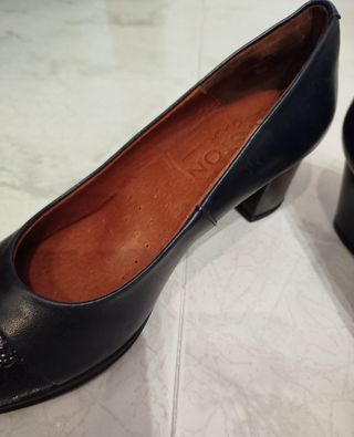 Zapatos Salón en piel NUEVOS