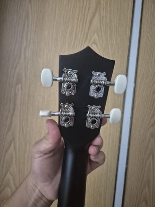 Ukelele negro soprano