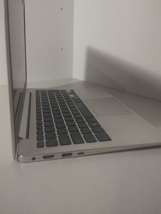 Asus Zenbook 13 UX331UA