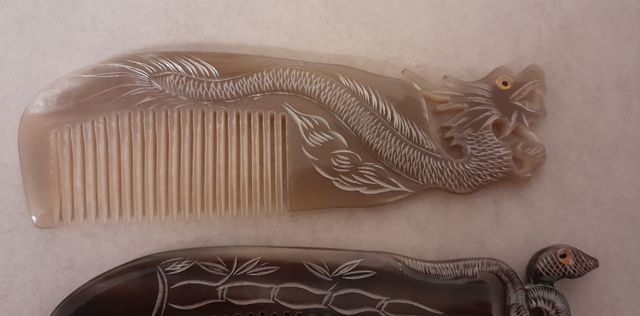 Pettine soggetto orientale drago serp