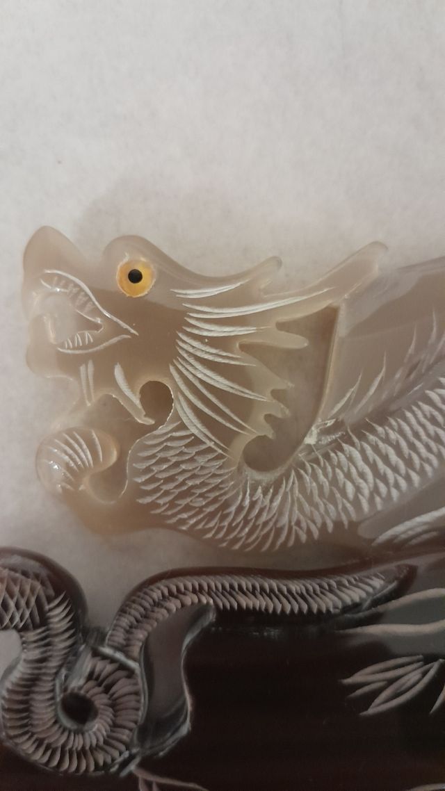 Pettine soggetto orientale drago serp