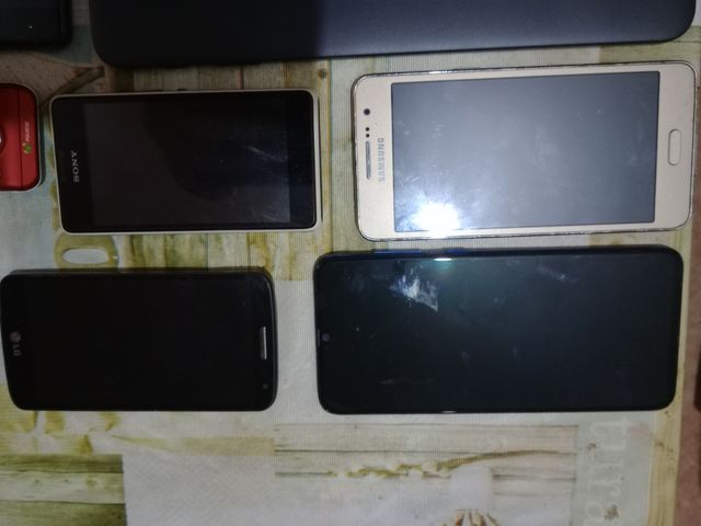 Pack de móviles+ Tab Samsung.