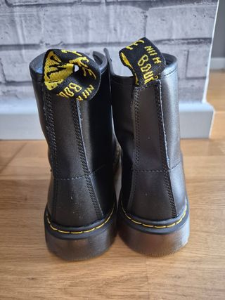 Botas negras tipo Martens talla 39 